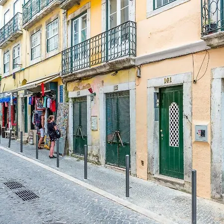 Bright & Spacious With Orange Tree Patio, By Timecooler Apartment *